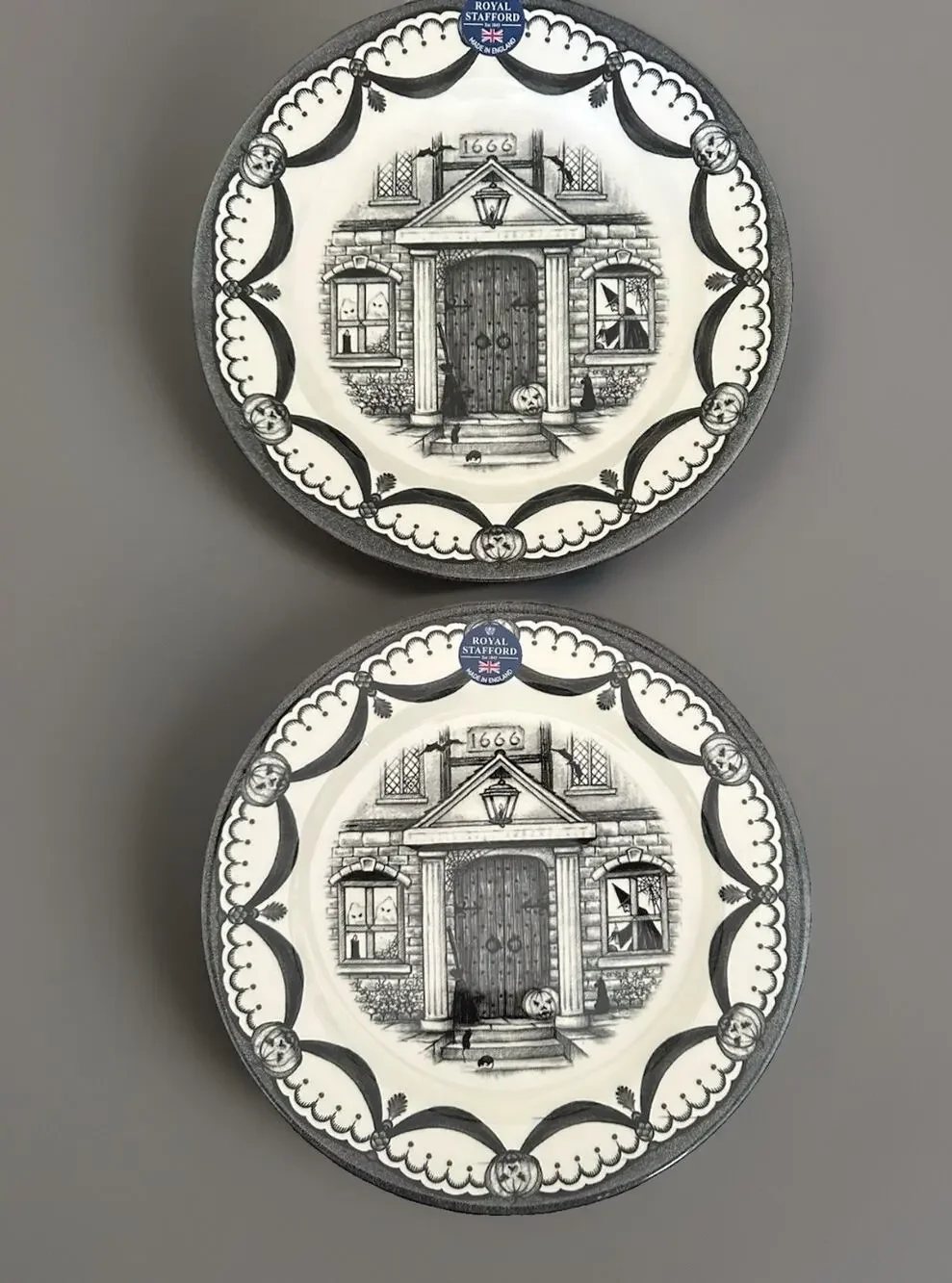 2 Royal Stafford Halloween Spookyville Haunted Home 11” Dinner Plates New w/ Tag